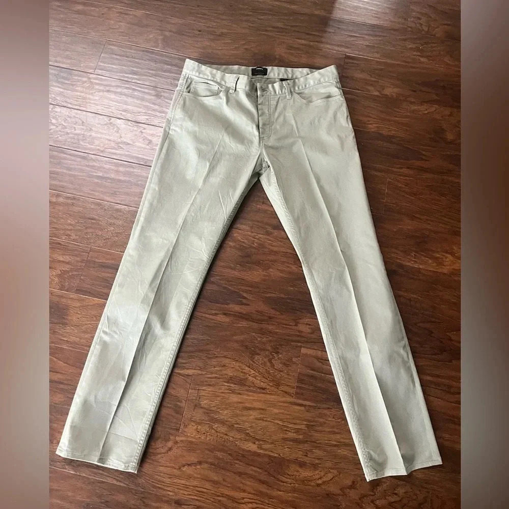 Men’s Theory Straight Slim Fit Khaki pants -Size 36